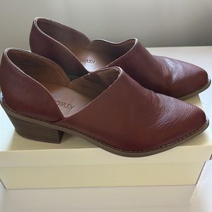Cynthia Rowley Eddie sz 9.5